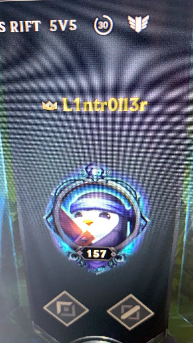 l1ntr0ller's tweet photo. Captain Teemo on Da Booty! Playing ranked with teemo! https://t.co/pmiSzPZw80 https://t.co/7Qc0cSErGQ