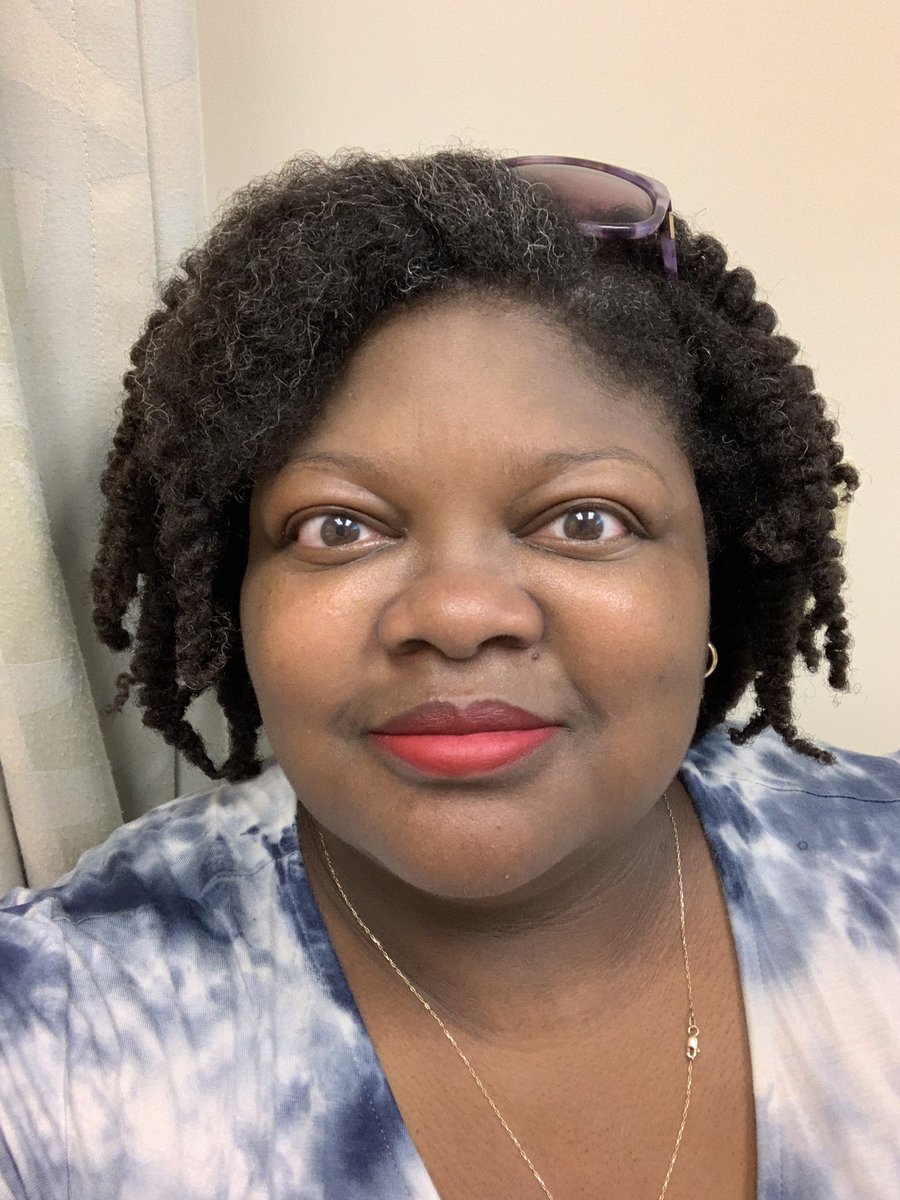 Ntombi's tweet photo. TFW your hair (mostly) cooperates, and the only people to see it are at the doctor!
#TimeForBraids
#ChronicIllness #naturalhair https://t.co/4XOXfPG4Dl