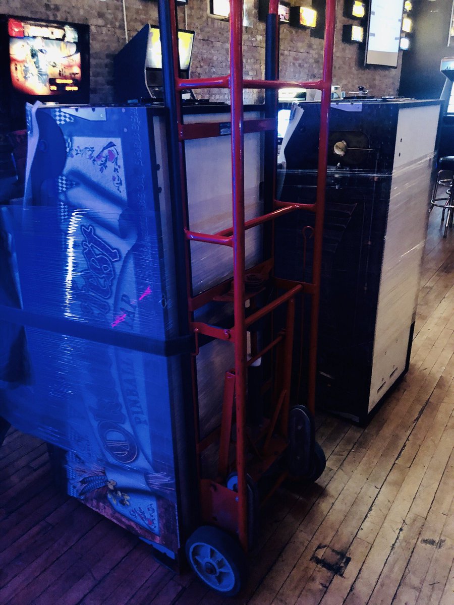 Logan Arcade tweet media