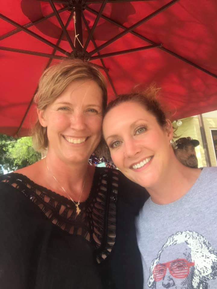 TexasAg2001's tweet photo. July 4th selfie (with a friend)! Bingo! https://t.co/A1v0J58zR2