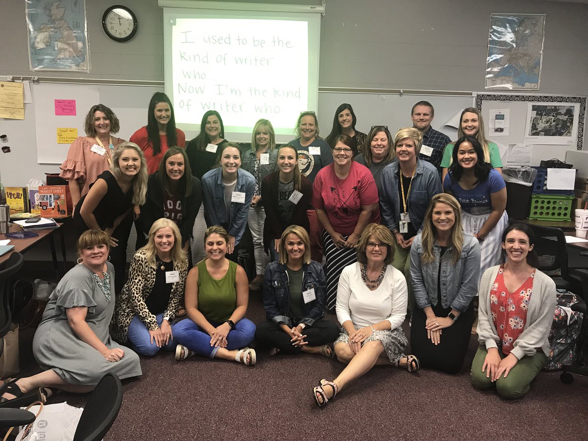 TCMcMeghann's tweet photo. Small group ❤️ with Elana Fruchtman this week #springdalewrites2019 #tcrwp https://t.co/uJ2VIOEzUq