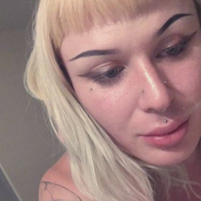 #NewProfilePic https://t.co/v0cDqXamTv<a href="/tag/newprofilepic"class="tags">#NewProfilePic</a>