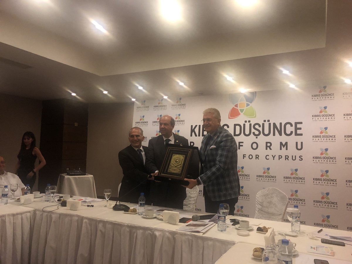 KKTC Başbakanı Sn. Ersin Tatar’ın konuşmacı olduğu üniversitemiz öncülüğünde kurulan <a href="/DusunceKibris/">KIBRIS DÜŞÜNCE PLATFORMU</a> Platformu toplantısına katıldık.