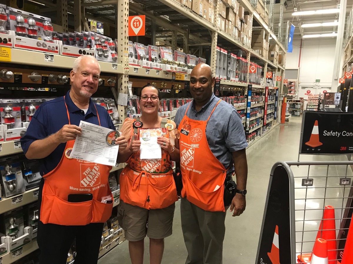Great Job!!! Vicki on driving   customer engagement in Specialty <a href="/HD/">digital</a> 8469. ⁦<a href="/RSalemi/">Robbie Salemi</a>⁩⁦<a href="/christydumas/">Christy Dumas</a>⁩ ⁦@ChrisBergHD⁩ ⁦<a href="/PruittArthur/">arthur r pruitt sr</a>⁩ ⁦<a href="/jdducres/">John Ducrest</a>⁩ ⁦@TanashierM⁩ ⁦@brimadison52⁩ ⁦<a href="/KandiceFlemSM/">Kandice Fleming 0779</a>⁩ ⁦<a href="/michaelcobbs06/">Michael Cobbs</a>⁩
