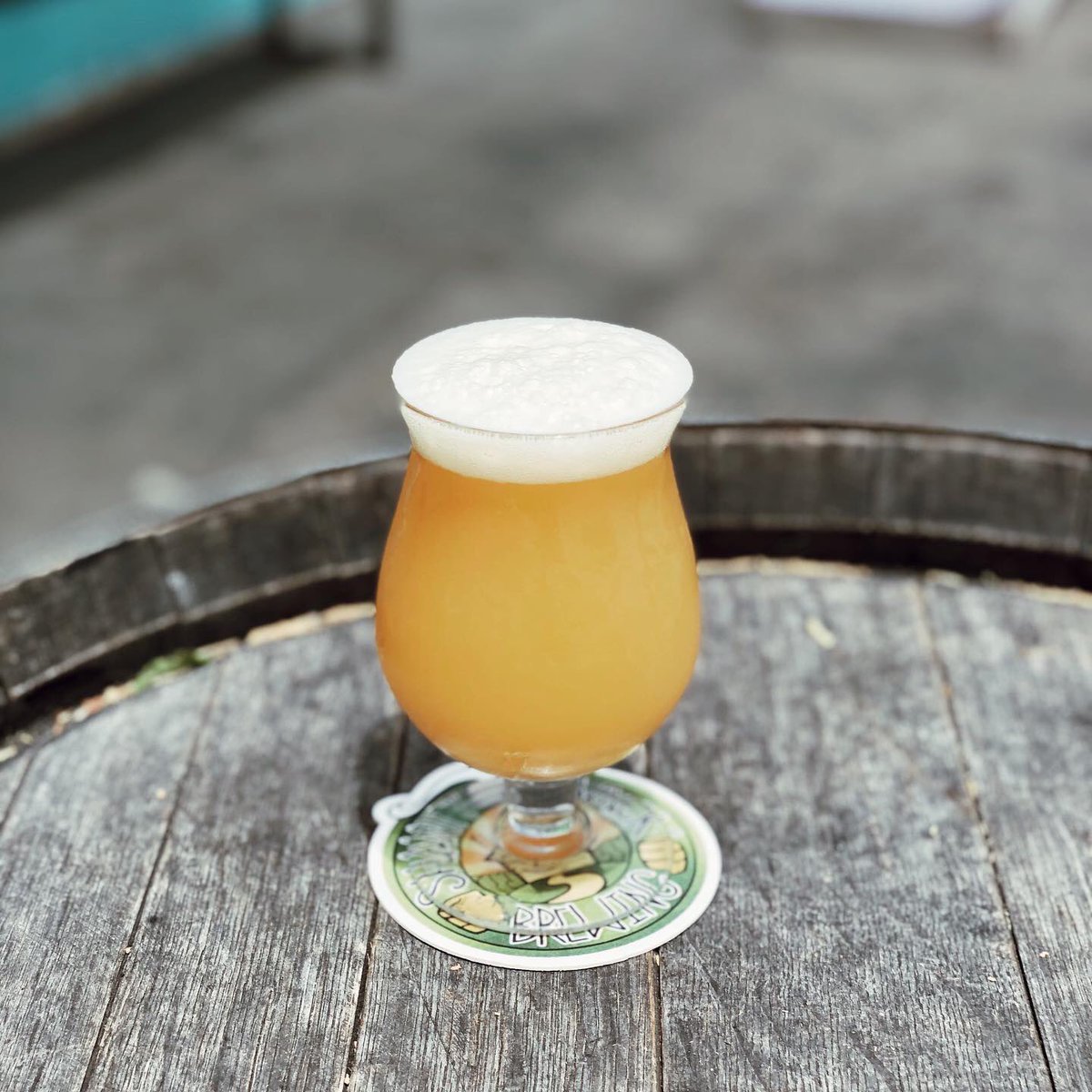 SVBeerWeek's tweet image. Suds with a hint of sea. Tonight, @OrigGravPub rolls out 14 beers on #draft from two breweries over the hill in Santa Cruz. Savor the beers of @Humble_Sea and @ShantyShackBrew for #svbeerweek. svbeerweek.com/events/over-th…