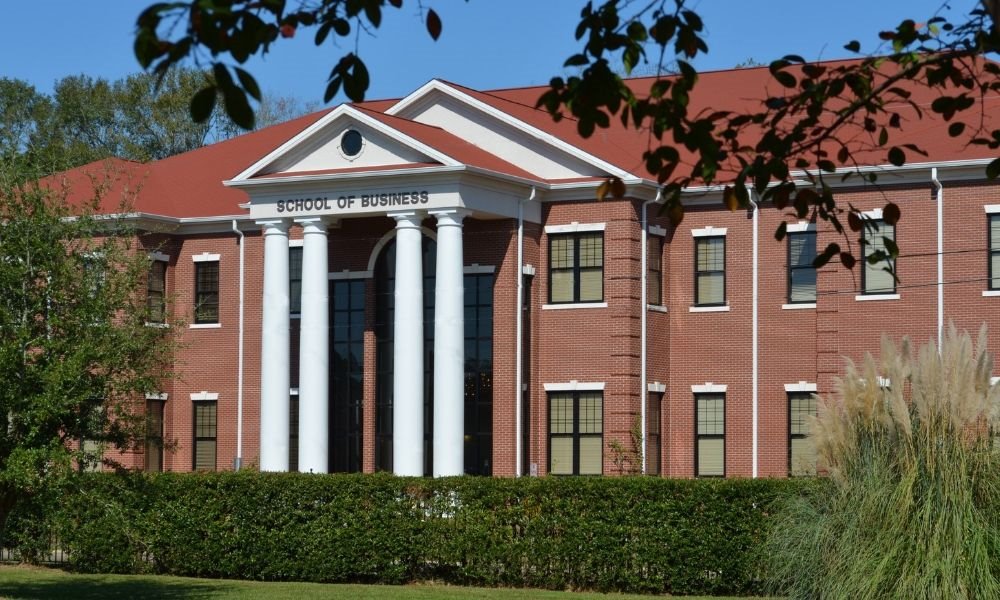Yes, really: Beginning in the fall, WCU will offer its MBA program 100 percent online. Traditional classes will still be available, too. Fall trimester starts Aug. 26. More info, bit.ly/2MaNe1v