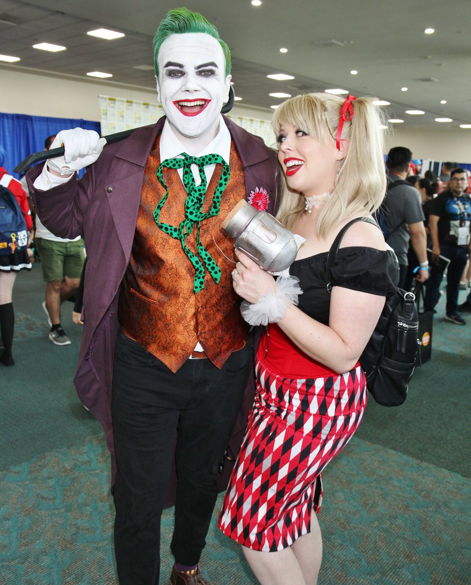 Joker and Harley Quinn cosplay <a href="/Comic_Con/">Comic-Con International</a> #SDCC2019 #SDCC #Joker #HarleyQuinn #cosplay #jokercosplay #harleyquinncosplay