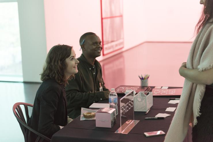 👨‍🎓Happy #NationalInternDay! Applications for the fall semester of the MCA's internship program are open now! Interns are an integral part of the MCA, and work in departments from Accounting to Performance! 👩‍🎓
🖊️Apply by Aug 11. Learn more: bit.ly/20RwMTh