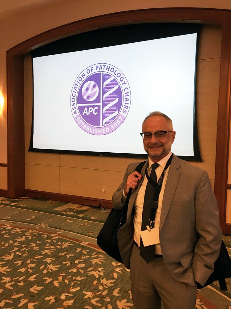 ECFMG_IMG's tweet photo. ECFMG/FAIMER was pleased to attend the Association of Pathology Chairs Annual Meeting #APC19Boston. Dr. Jack Boulet, FAIMER VP for Research and Data Resources, highlighted the important contributions IMGs make to the U.S. #pathology workforce. https://t.co/uViS2kyQUU