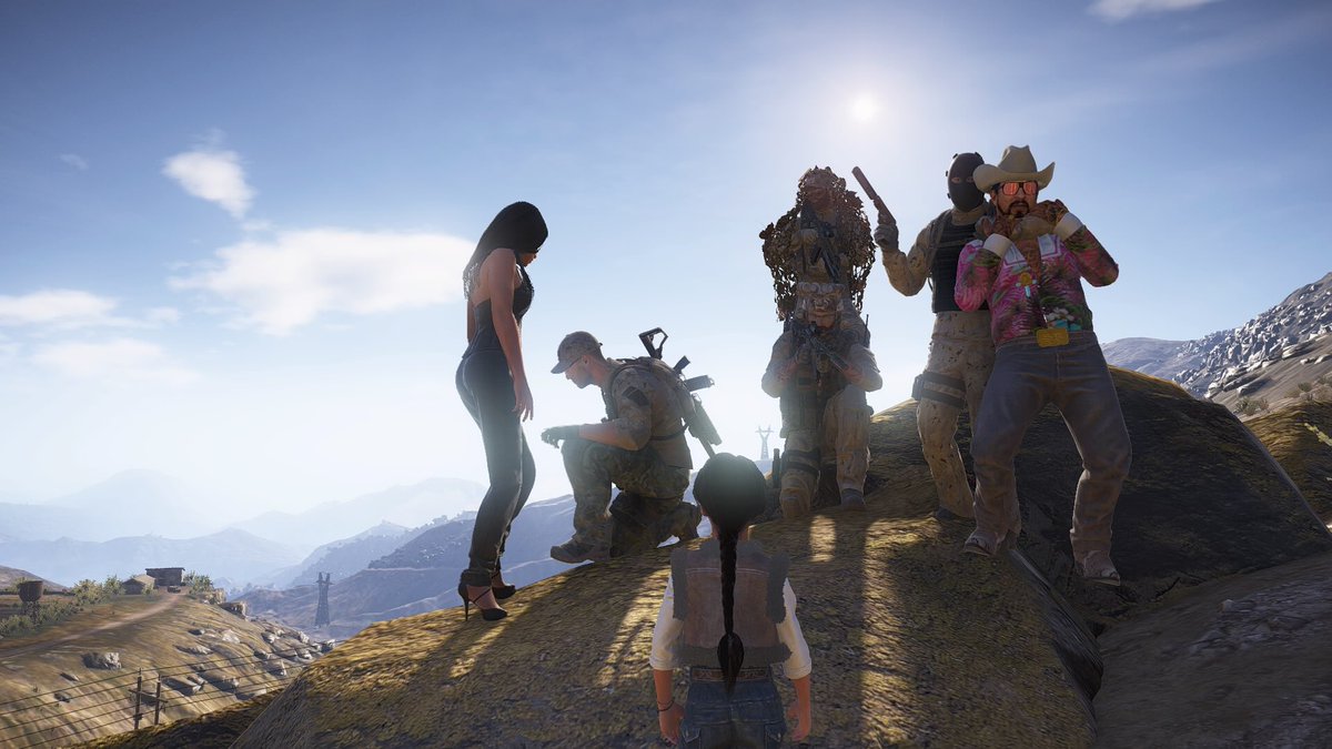 Zombiepillager's tweet photo. Thereโs always time for family and to start a new life or end one. @MattJewell14 @tommyk84 @ItsHnK #GhostRecon #Ghostmode #SquadFun #Squadgoals https://t.co/jl7gbnG3Q4