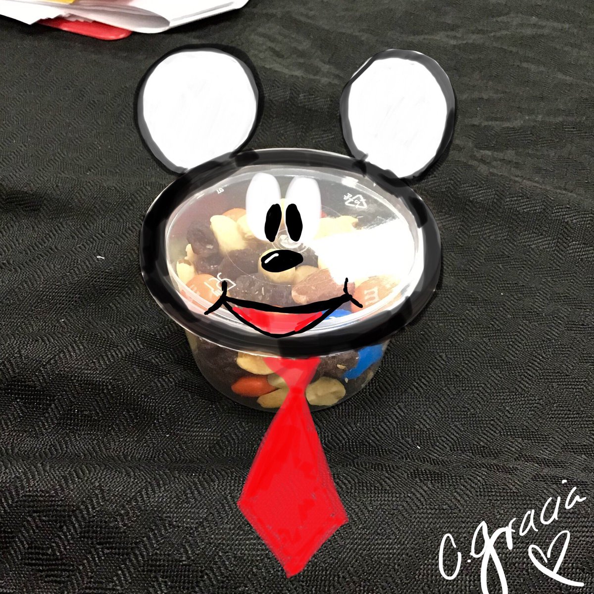 MsGracia15's tweet image. Brought my object to life using Apple Photo Markup feature!#EveroneCanCreate @CGarza0930 @mrstalktechie @AnaMPerez1 @FelyTeachnology @OmarLopez0207