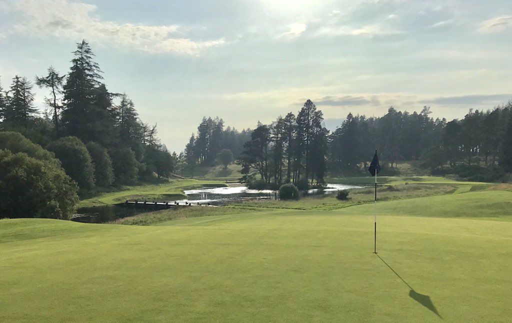 GavNeill's tweet photo. Great afternoons game on the stunning Queens Course @Gleneagleshotel ☀️☀️☀️☀️@CraigBoath @jenky0 and thanks to Kevin B @Greentech_Ltd 👍 #queenscourse #29c https://t.co/ySlDlqignO