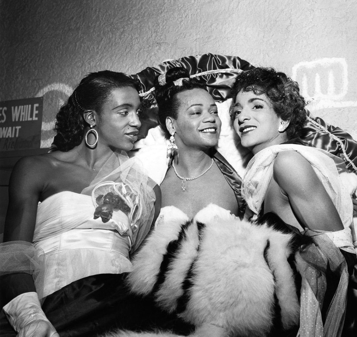 1954 Funmakers Ball participants Eddie McClennon, Bobbie Laney, 1st place winner for