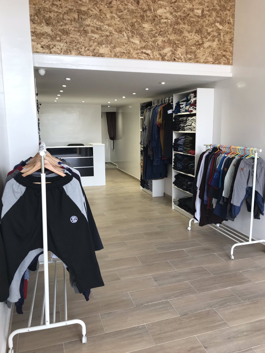 ⭐️ Marhaban à la nouvelle boutique KHALIFA COLLECTION de Témara. ⭐️

⌚️Nous vous accueillons du Lundi au Samedi de 10h à 20h30.

Une cabine d’essayage est à votre disposition.

📍 Magasin n*3 Imm 5 Lot Al Khiyam. 
12000 TÉMARA 

🗺 Localisation : 
goo.gl/maps/h4djY842v…