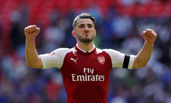 After Saving Ozil From Knife Wielding Carjackers, is it safe to say Saed Kolasinac Is A Better Defender Than Virgil Van Dijk.

Who do you think is better ?
RT for Kolasinac
Like For Van Dijk

#AtokaSports