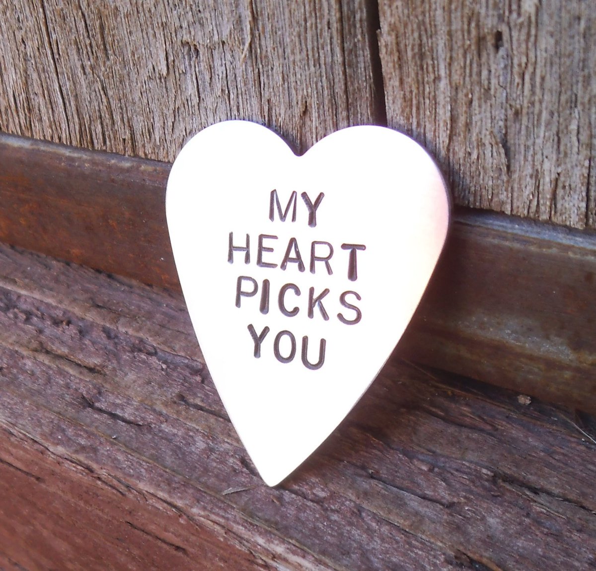 CandTCustomLure's tweet image. Husband Guitar Pick Custom Picks Personalized Metal Instrument Pick Birthday Boyfriend Gifts for Teens Talent Show High School tuppu.net/1fe5c30a #CandTCustomLures #Shopify #Musical_instruments