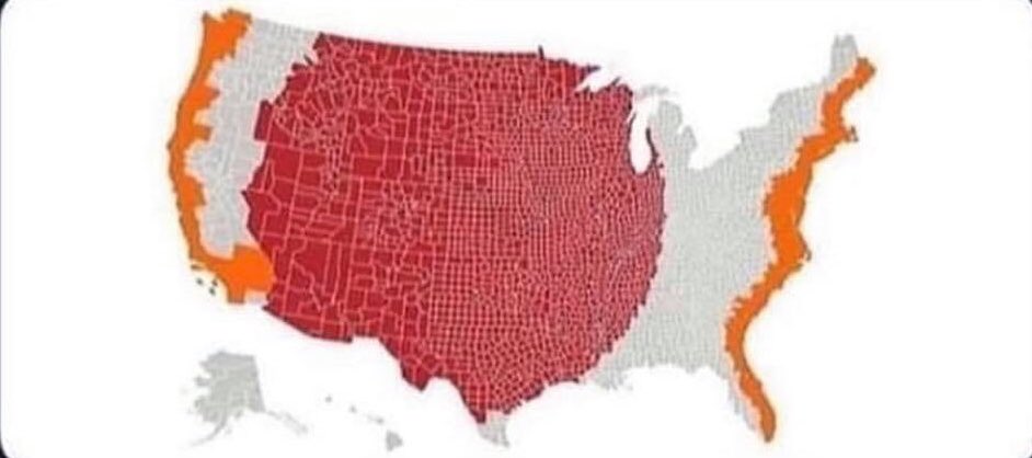 Platolosophy's tweet photo. The population in the orange sections are equivalent to the red.

This is EXACTLY why the electoral college must exist. https://t.co/21j7helCSg