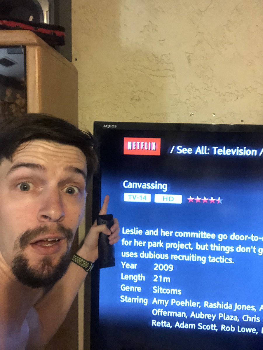 rowingrunner's tweet photo. Getting closer to finishing it up. Horrible selfie-taker though haha #wgesoffduty #wgessummervaca https://t.co/1ISW7wX4cu