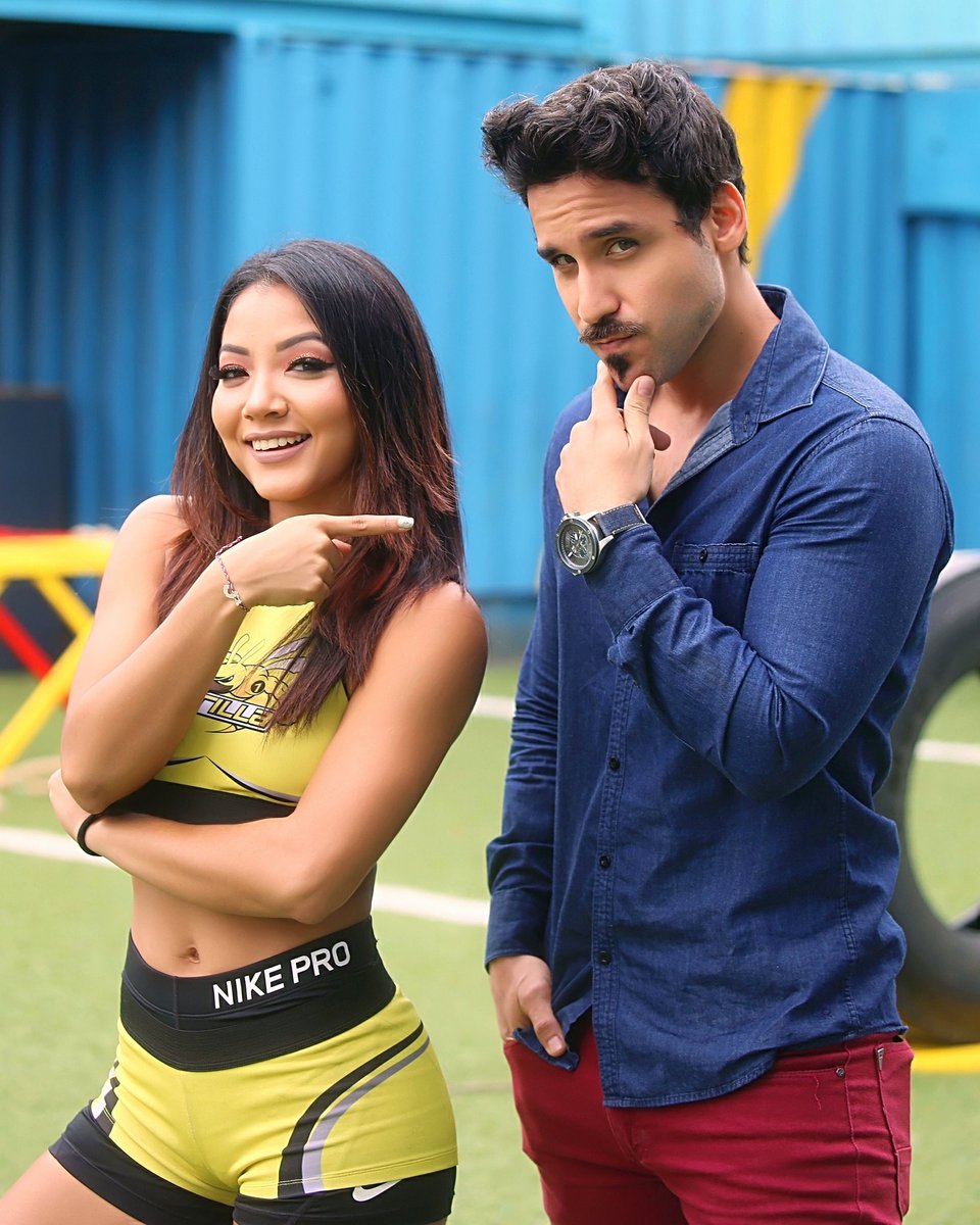 calle7panama's tweet image. Este fin de semana voy a subir a mi #Podcast de @medcomgo #RANDOMPODCAST 🔀 las CONFESIONES DE UNA CAMPEONA/CONSENTIDA 🔥🔥🔥 @mralexiszuleta Ft. @edikelisc7pa 🔥🔥🔥 Sólo voy a decir que estarán muy reveladoras 😲😲😲