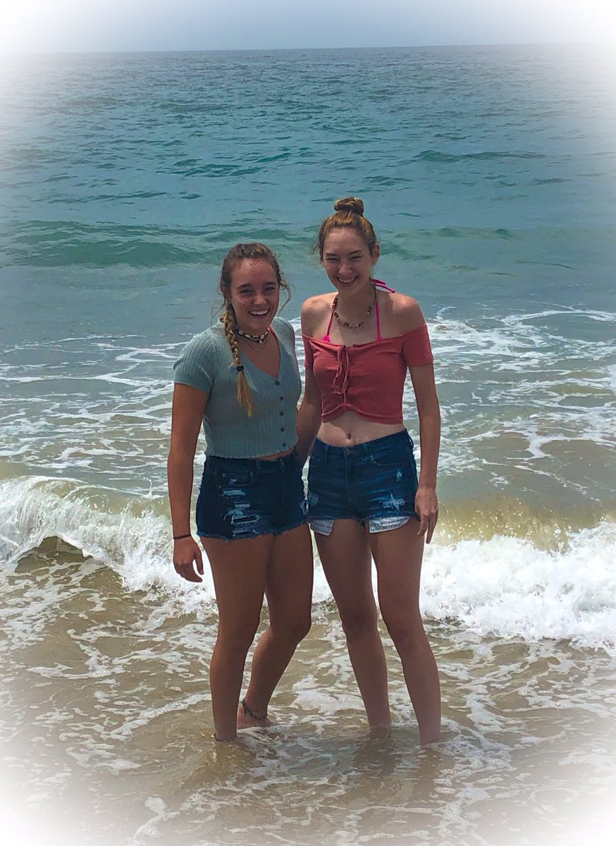 TaraCullen4's tweet photo. @CullenAyla is trying something new and hitting the sand tomorrow at AVP Junior Nationals @ Hermosa Beach CA with her teammate @KelseyRosenstr1 #MakingMemories #VBgirls #TeamVelocity #BeachVB https://t.co/xQPNnFhOGm