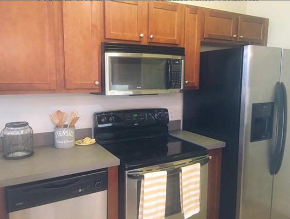 Kitchen GOALS! Are you looking for a gorgeous fully upgraded apartment with stunning features such as stainless steel appliances and luxury cabinetry? Look no further! Call our office to learn how you can make this your new home!
