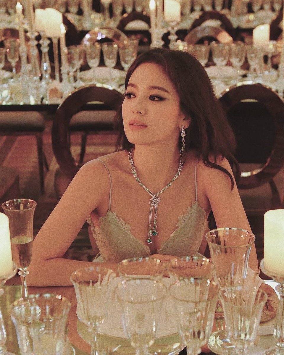jakeyXing's tweet photo. Kyo, you are killing it woman!! 👏🏼

#SongHyeKyo https://t.co/IJXsKdhs30