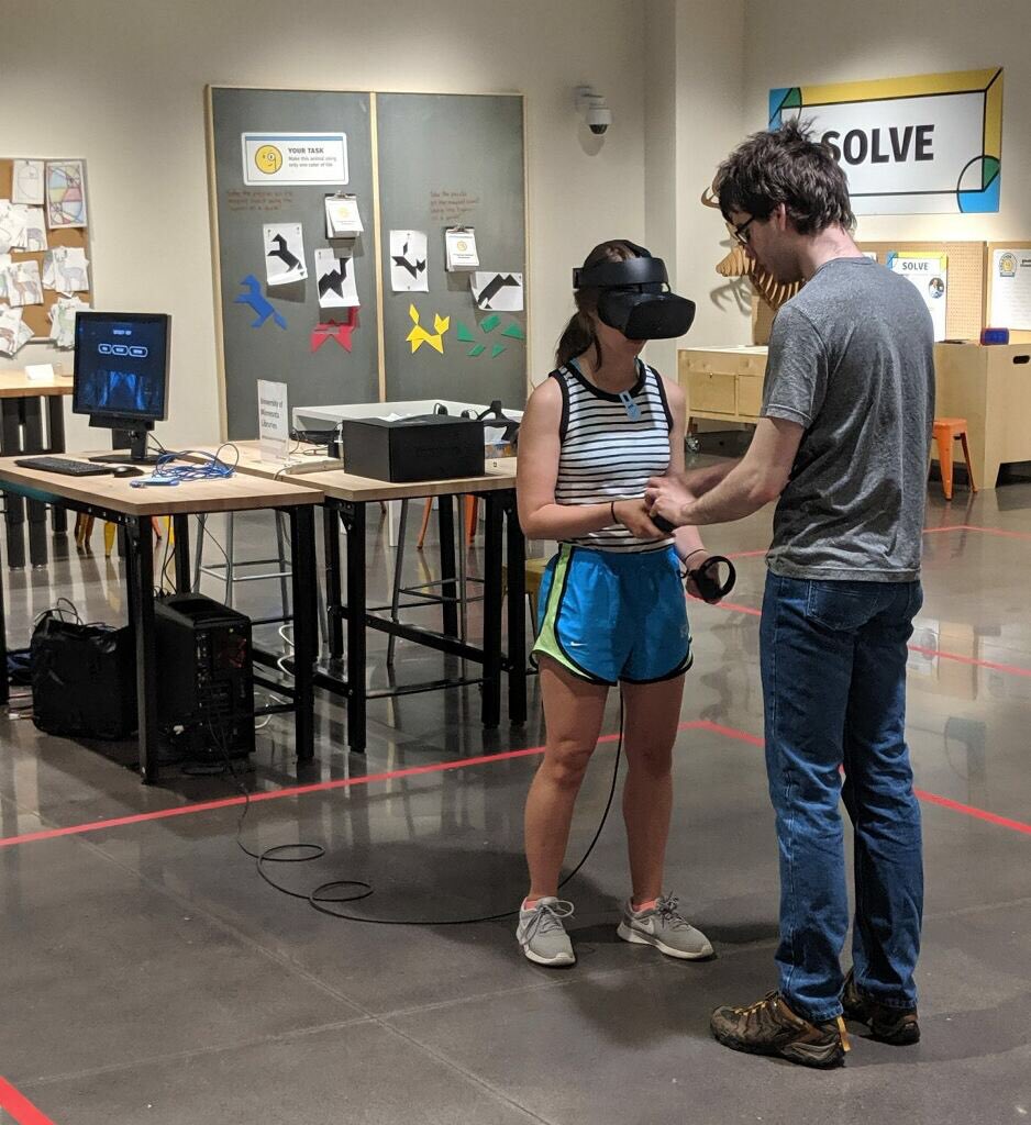 DrHolly's tweet image. Huge thanks to our @umnlib partners — we and our visitors had a blast last night exploring your AR/VR playground in the @BellMuseum #SolutionStudio