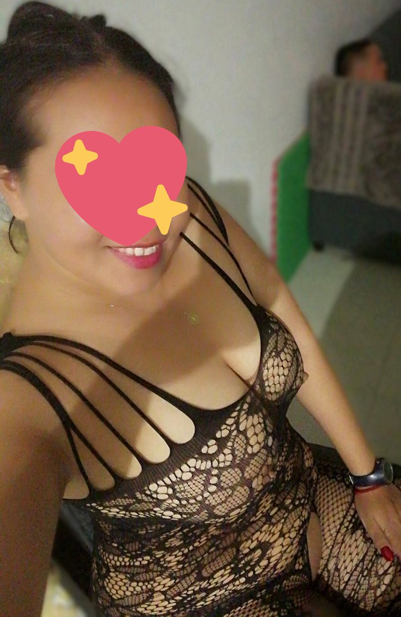 Parejaswlizivan's tweet photo. Hola hola
Somos pareja real de CDMX  PORTALES no buscamos problemas ni damos problemas. A mi esposo le gusta ver como me cogen.
Y estamos buscando a un single que quiera venir a divertirse. Podemos recibir
Porfavor dejen numero de contacto para comunicarme con ustedes dejo foto https://t.co/bPGjyxBLBy