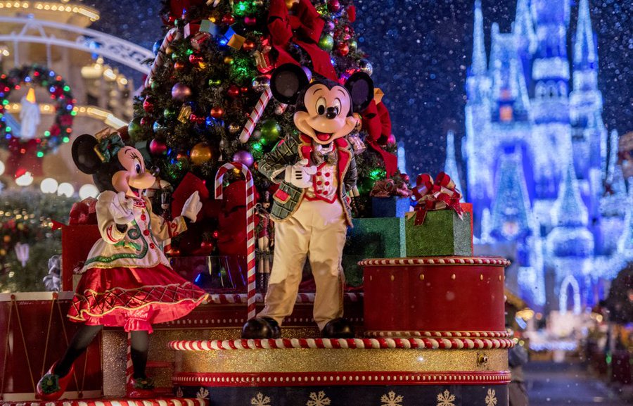 トゥモローランド スピードウェイがクリスマス仕様に ウォルト ディズニー ワールドの冬に新たな要素発表
