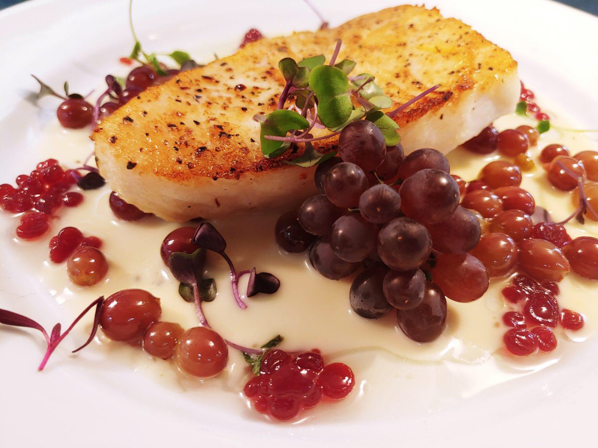 ChefRandal's tweet photo. Seabass with champagne grapes lemon butter and 
red wine caviar at Mark’s Prime https://t.co/g2Kk512zPZ