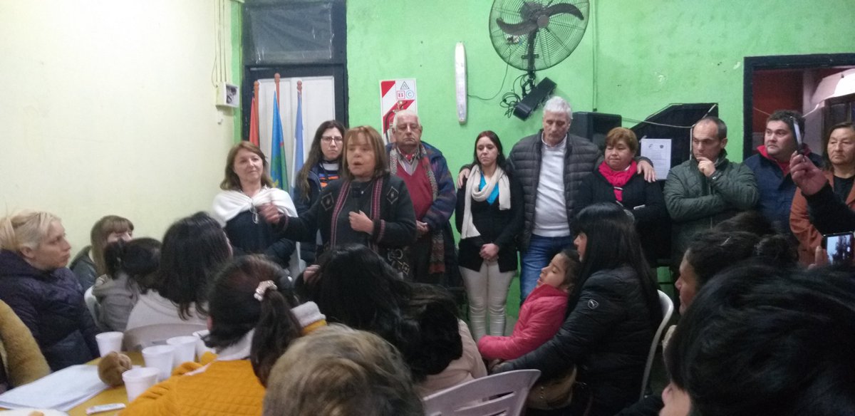 Jjusticiasocial's tweet photo. @chicheduhaldeok Pre Candidata a Senadora Provincial, cierra el gran encuentro de #Mujeres de #LomasDeZamora con @EduardoAmalvy Pre Cand a Intendente y Pre cand a Concejales  y Consejeros Escolares por #ConsensoFederal @RLavagna @UrtubeyJM @BuccaBali @la332018 @vogtcyn @PLealta https://t.co/zN9BoL76Qn