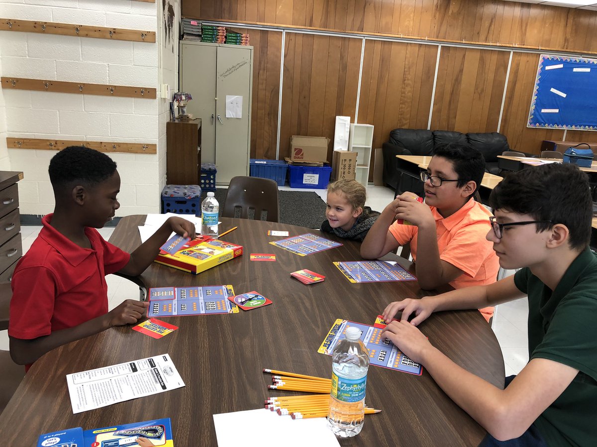 JacklynYouell's tweet photo. #VCSCSI Students getting a jump on 6th grade math standards. @julieleemurray @CScottWAE1 https://t.co/AvSSf3CGv4