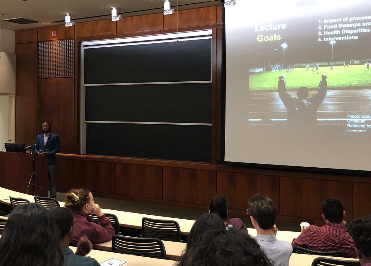 IBDMD's tweet photo. Our @UChicagoGI faculty colleague Dr. Ed McDonald is delivering the distinguished #Bowman series lecture today on food and nutrition in our urban communities. An outstanding look into the challenges and opportunities. @ValerieJarrett @UChiPritzker @UChicagoMed https://t.co/ZZ4EaBTnnT