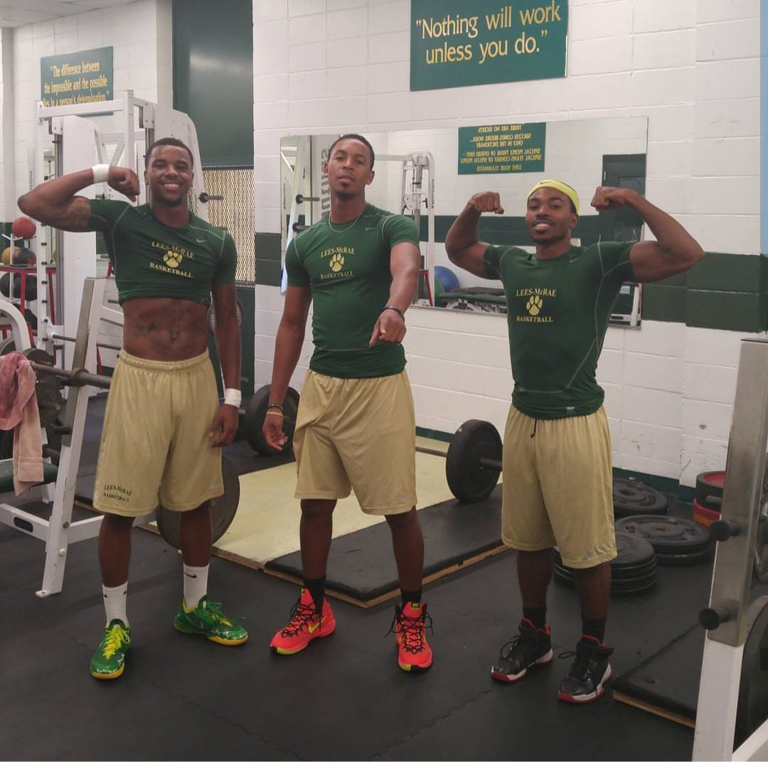 leesmcraembb's tweet photo. #DunkMountainBrotherhood #BEgreat #LMalumni Darius Malbon a 2017 graduate that was an academic all conference performer. He is now working at Enterprise Holdings as an assistant branch manager in Gastonia NC! https://t.co/HuzQaU2FyT