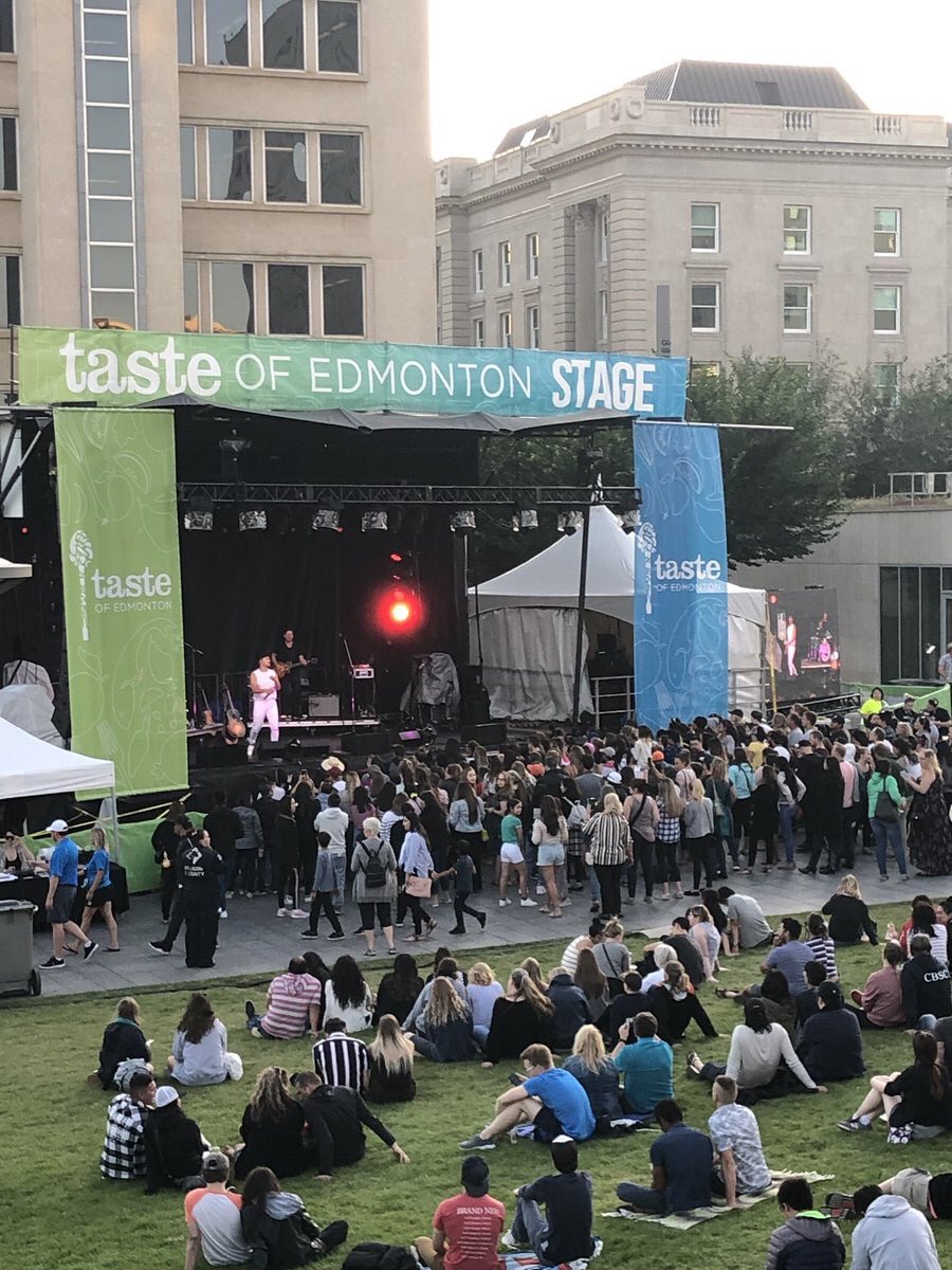 JonBeckett2's tweet photo. Hey just want to say a BIG thank you to all the #ProductionTechs out there today
@FMAVCanada @TasteOfEdm
@EdmontonEsks #FMSystems
@KDaysyeg @productionworld
This was not an easy few days in @CityofEdmonton
And yet we all pulled it off!
@yegevents https://t.co/70N9EGYfLU