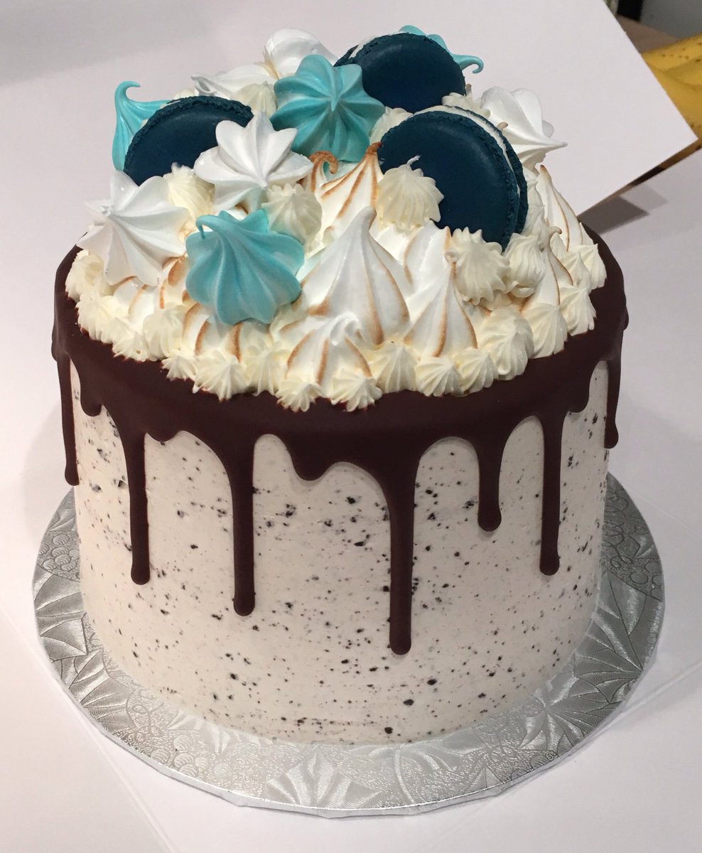 HeeksJustin's tweet image. I owe Amy &amp;amp; Jeff @sugared_spiced a huge thank you for this masterpiece they created awhile back. Amazing talent behind the doors of that shop.