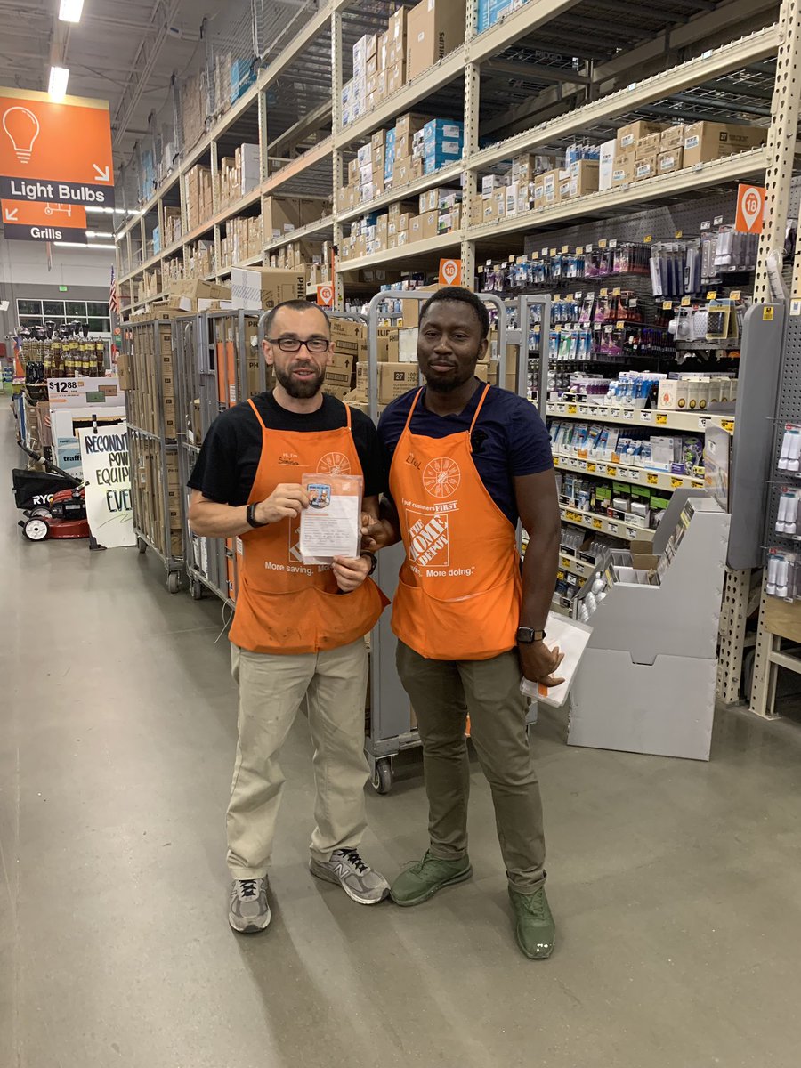 mindeontegray's tweet photo. @2509 Our D38 associates being recognized for Excellent Customer Service and Milestones with the company. Thank You for bleeding orange and taking care of our customers !!!  @rausch_edward @CoughlanCasey @Jayhut06 @XioTHD @RyanNewberry9 @lionelche @OrrinBurkett @PaulDeveno https://t.co/wKN7vl3BFX