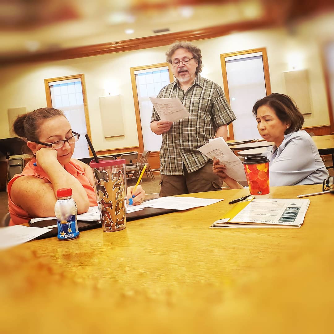 Hot_opera's tweet image. When it gets hot outside, HOT gets to work. 🔥 This pic is from our artist development program where our artists undertake a deep dive into French and Italian for singing. #hotoperamotivation #hotopera #hudsonoperatheatre  #opera #classicalmusic #music #hudsonvalley #orangecounty