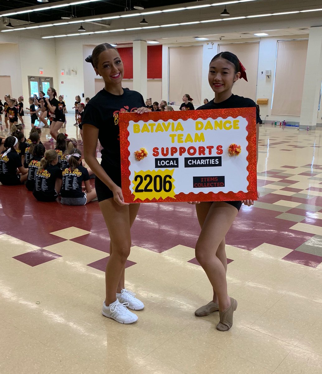 BataviaHSDance's tweet photo. What a great week we had at our Little Poms Camp! Thank you to our little dancers for making this week so much fun! We loved working with you, dancing and donating. See you in August at the first home football game! @BPS101 #dancingwithโค๏ธ https://t.co/BlMfpuzMBP