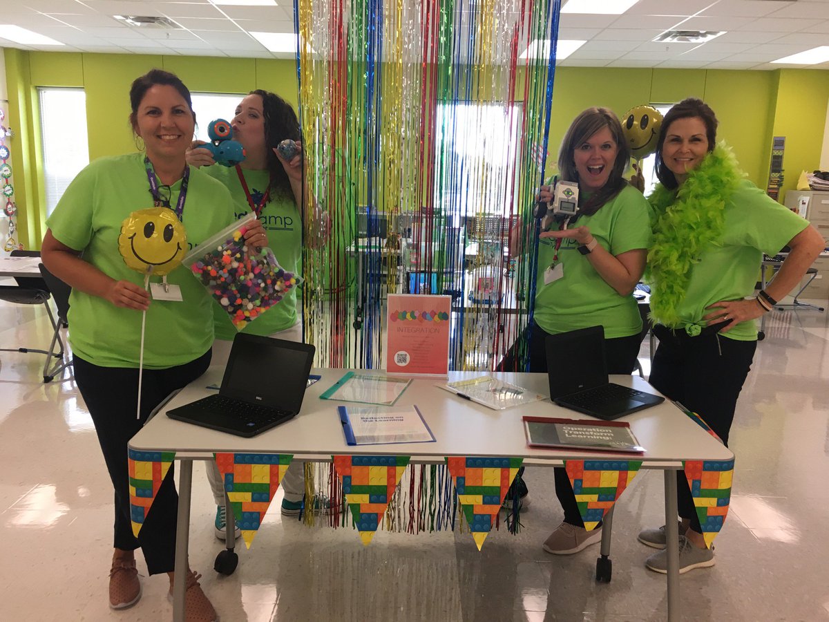 KeeleyBarr's tweet photo. 3rd BINGO for #summer19PL with #edcamptyler !! @tylerisdlearn such a fun day!! https://t.co/h1VDBF2vjE