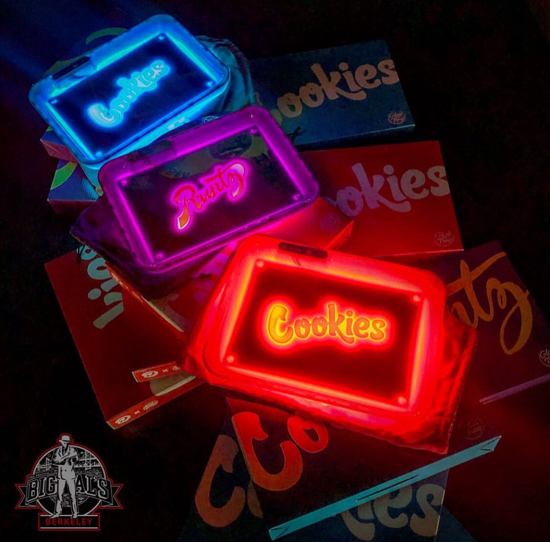 BigAlsSmoke's tweet photo. Limited supply on the @glowtray Get U One!!πͺππͺππͺππͺπ
https://t.co/BiU9JiBEVG
#cookies #cookiefam #berkeley #runtz #glowtray #sfbay #rollingtray #cookiesf #cookiessf #cannabis #cannabiscommunity #limited #glassgallery #artgallery #rollup #california #headshop #smokeshop https://t.co/6MgutXGQCW