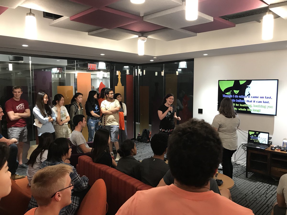 HackandLearn13's tweet image. Karaoke time at #hackandlearn13