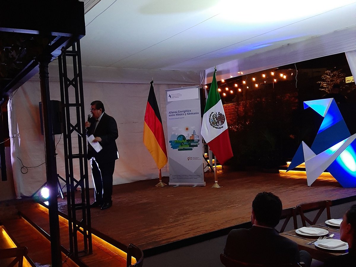 geffmx's tweet photo. Presentes en el evento de la Alianza Energética México-Alemania 🇲🇽🇩🇪Nuevas tendencias energéticas #energypartnership #EnergyEfficiency @EnergyMEXDE @giz_gmbh @SENER_mx @CONUEE_mx @CRE_Mexico https://t.co/fUKFmGE9rt