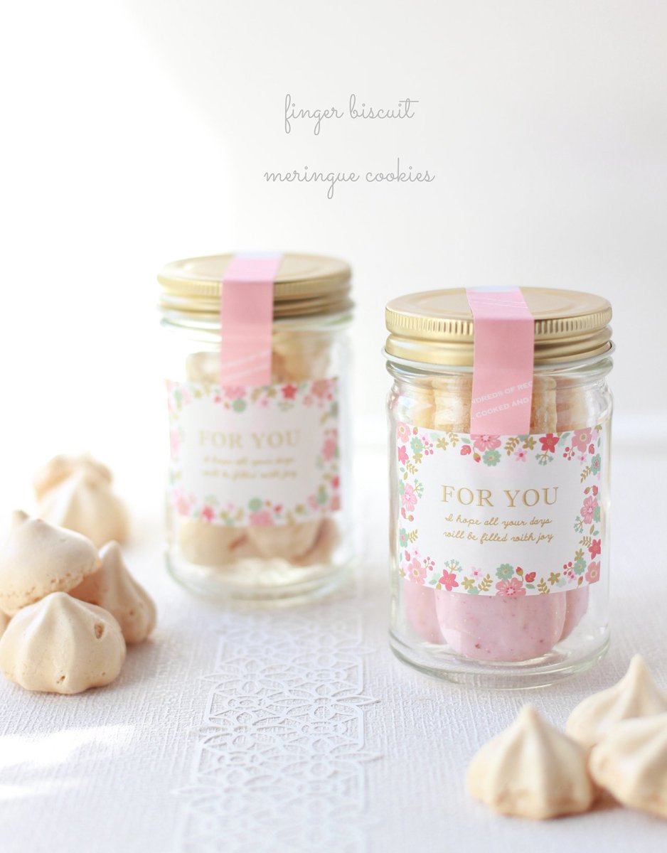 わかなϖ على تويتر メレンゲクッキーとフィンガービスケット 先月作ったものです 昨日アップされたコラムのやつです この瓶おきにいり コッタ お菓子作り 手作りお菓子