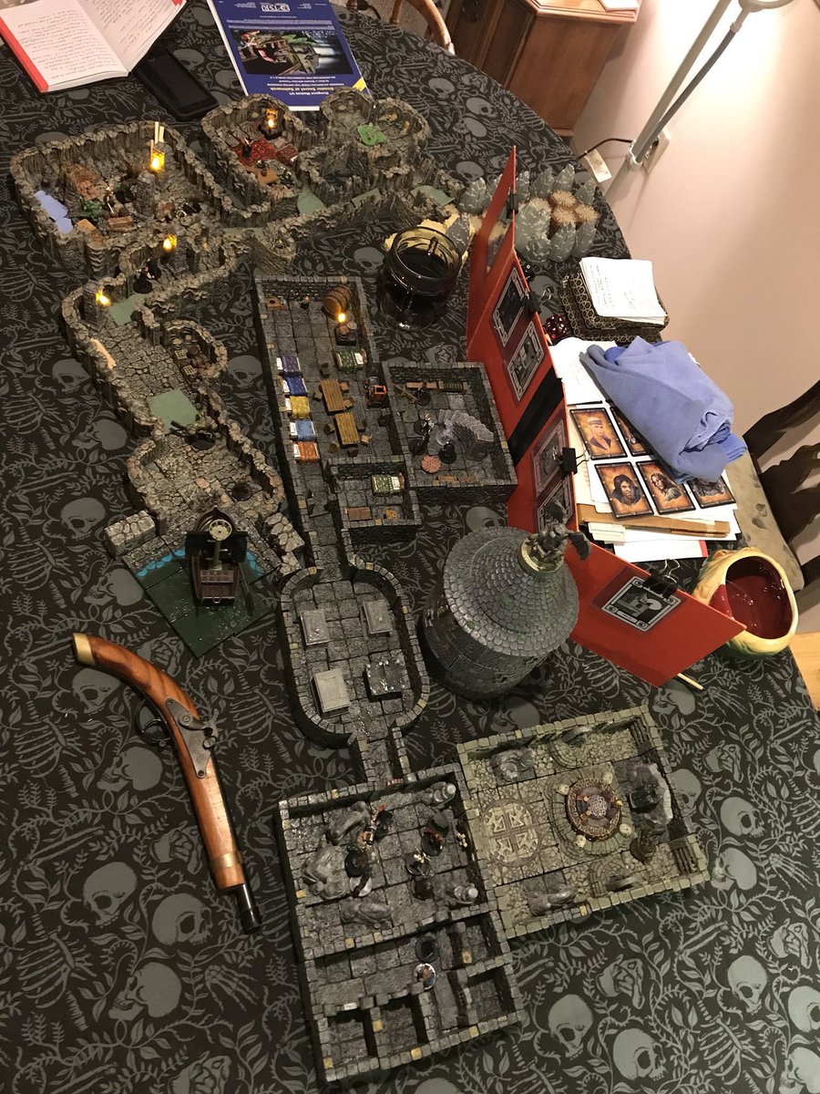 PadmesLover's tweet photo. @SlyFlourish My @dwarvenforge #U1TheSinisterSecretOfSaltmarsh builds for my #Greyhawk Campaign
Sea Caves
Haunted House
#SeaGhost
#DnD #dungeonsanddragons #ADnD #GhostsOfSaltmarsh #dwarvenforge #DnD5e https://t.co/9Gnnto2qVG