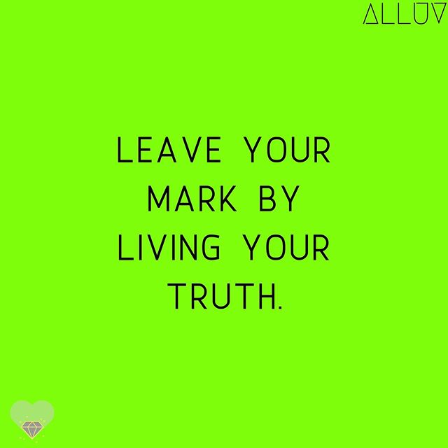 Cassiedoll93's tweet image. Reposting @alluvuniverse: - via @Crowdfire 
The only way you can really leave your mark is by living truthfully which most people don't know how to do.💎
❤️ @alluvuniverse 
#god1st 
#alluv 
#inspiration 
#motivation 
#happy 
#photooftheday 
#photooftheday 
#truth 
#action
#love