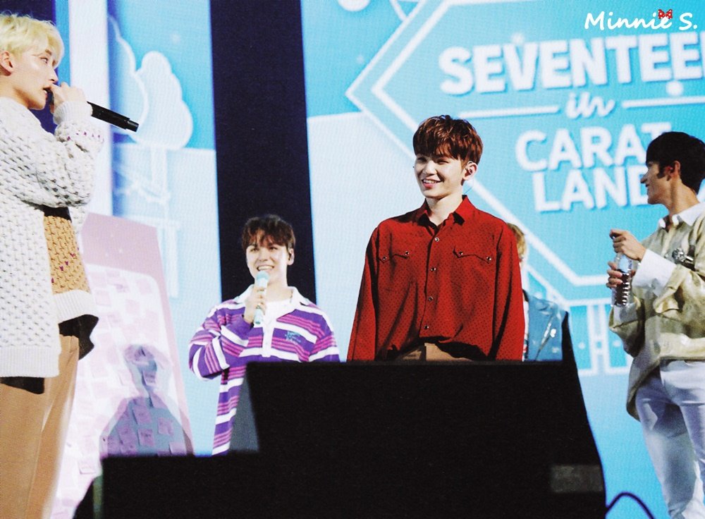 MinnieS1713's tweet photo. [SCAN] 2019 Carat Land memory book #SEVENTEEN #세븐틴 #SCoups #에스쿱스 #エスクプス #Jeonghan #정한 #ジョンハン #Woozi #우지 #ウジ https://t.co/BuoRWl43CH
