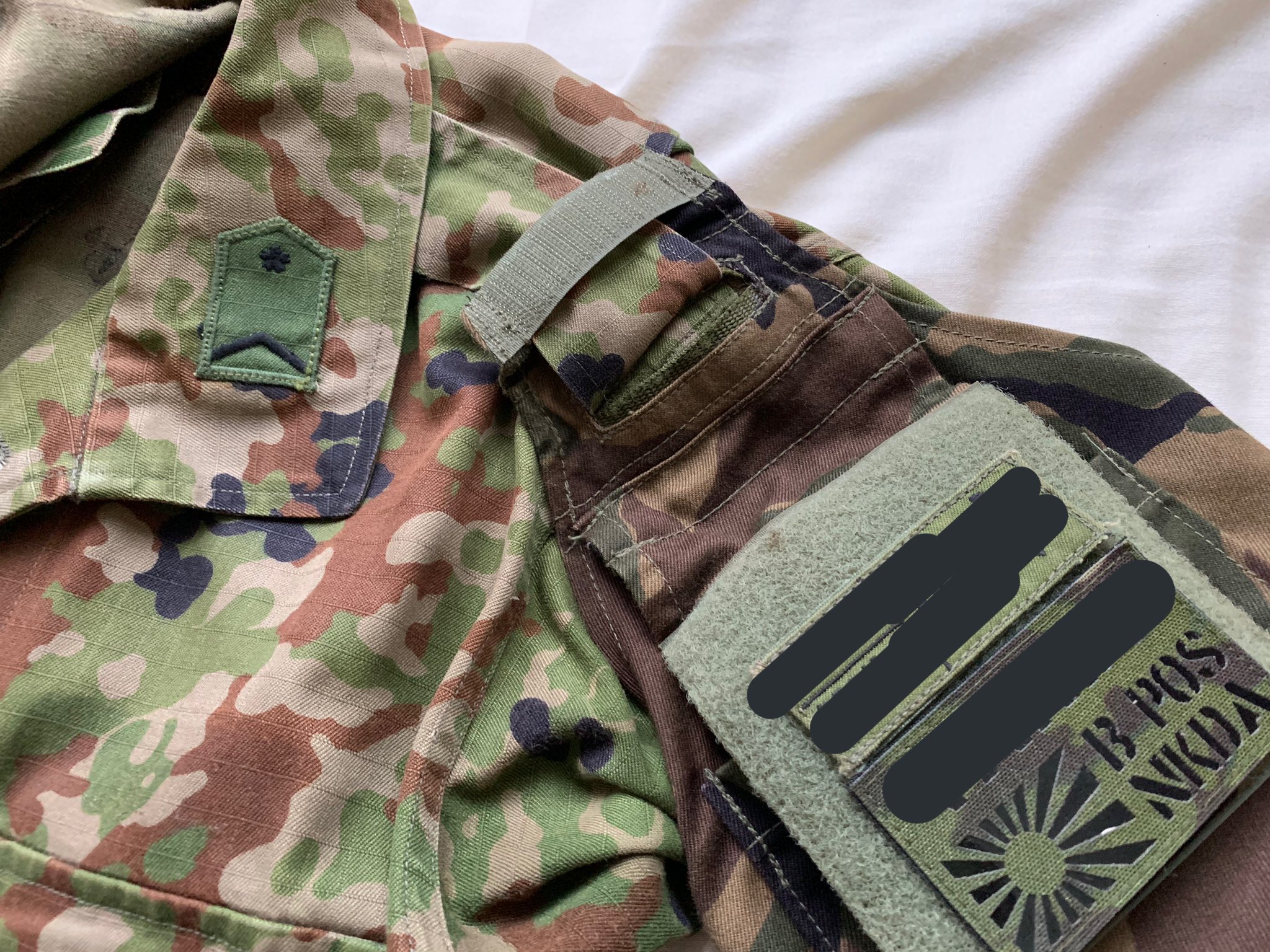 تويتر ばんちゃ على تويتر 空自野戦迷彩ペン差しにマルトロのパッチ T Co 4wiqeneptz