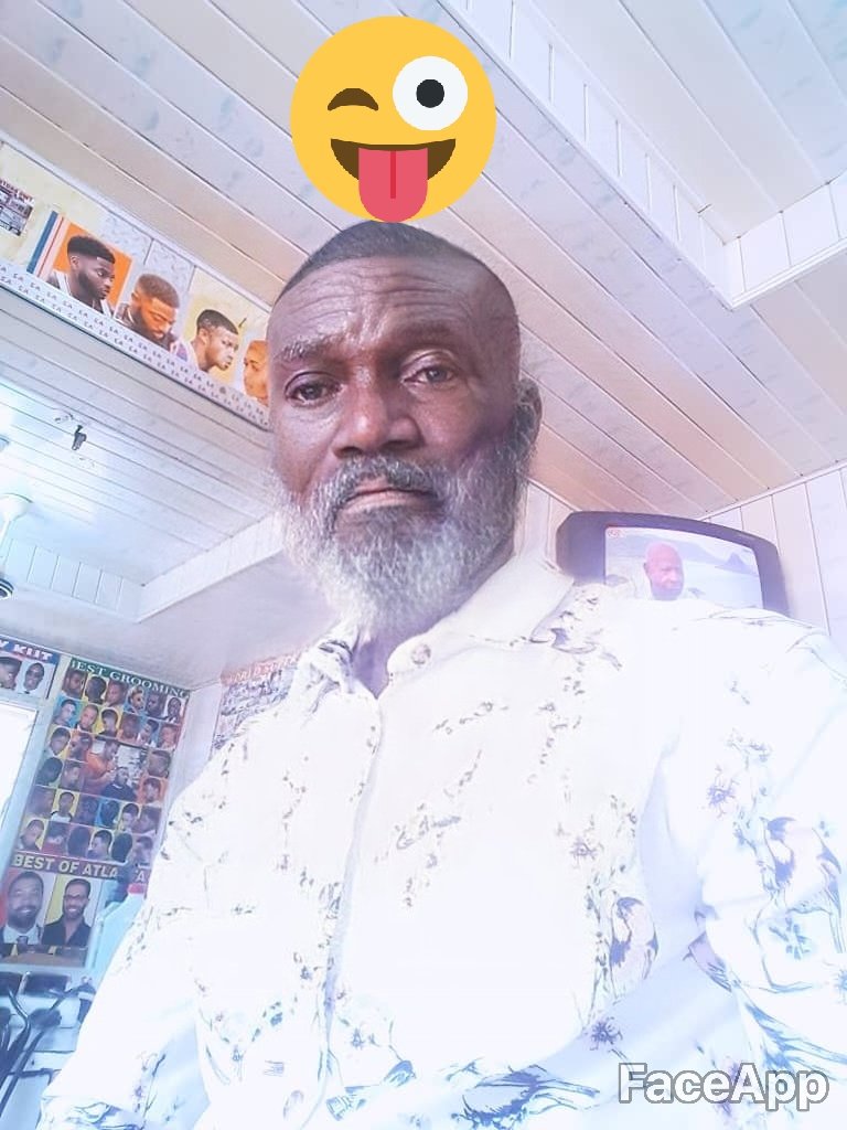 fiififriday2's tweet photo. Hahaha ....dis faceApp na waaa oooh https://t.co/bGRqSTrFIy
