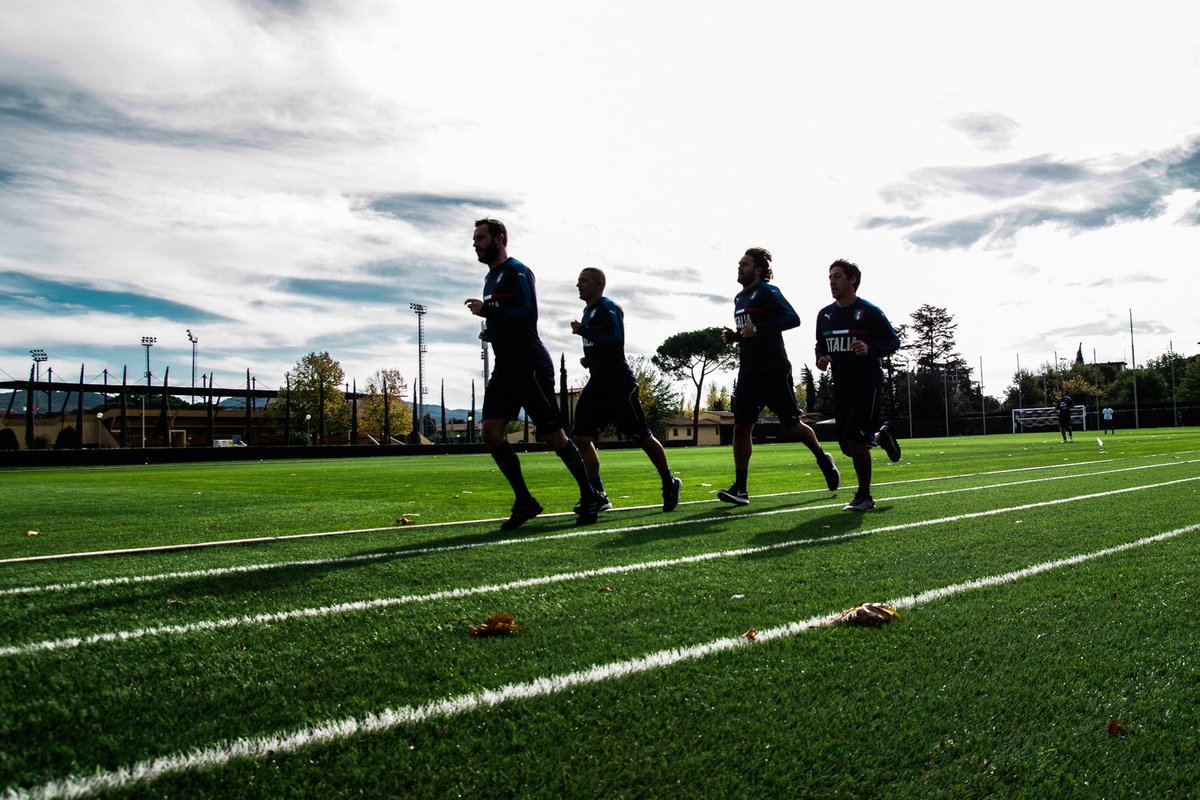 Cliccando sul link bit.ly/2yeTME4 sarà possibile vedere il documentario della @regionetoscana '#Coverciano: prosa e poesia del calcio'. Un video dedicato al Centro Tecnico Federale, raccontato attraverso le parole dei suoi protagonisti. @DemetrioAlbe @robymancio